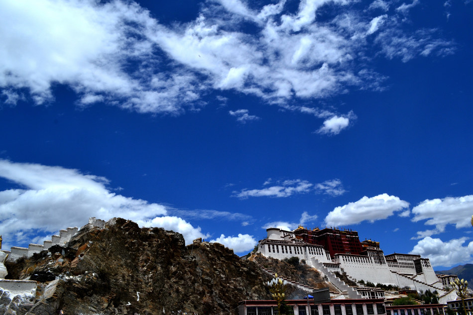 西藏，心灵净土的神秘召唤